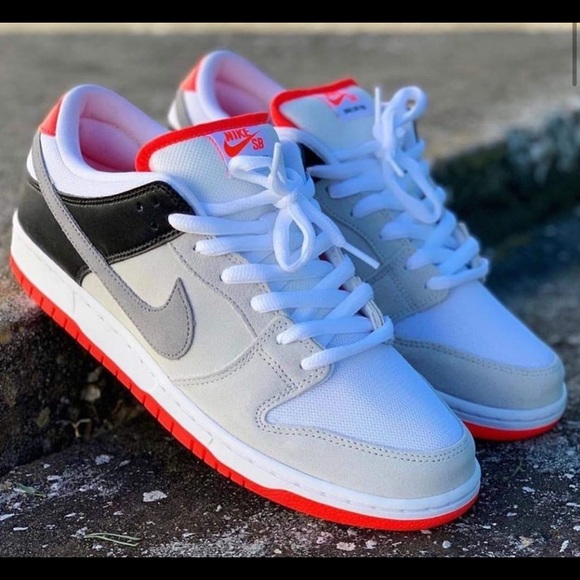 nike sb dunk low infrared orange